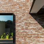 Metropolis Urbis Brown